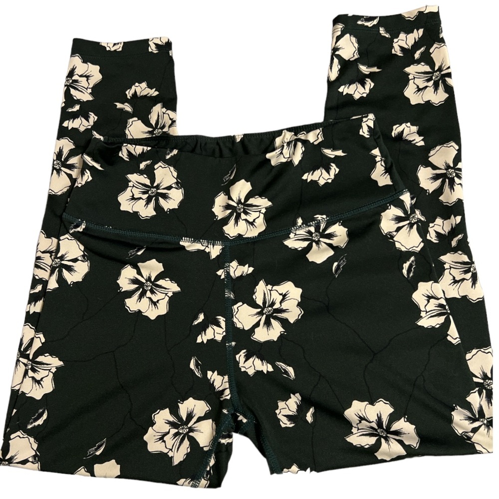 🦌 2 FOR $15 -Sam Edelman High Waisted Capri Workout Leggings - Picture 4 of 5